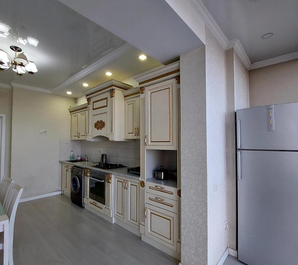 Elite Apartment In Street Mederova 50 Bichkek Extérieur photo
